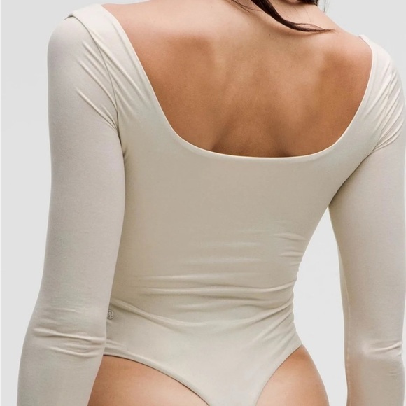 Lululemon Nulu Long Sleeve Bodysuit Gold Shine XS NWT - Picture 8 of 8